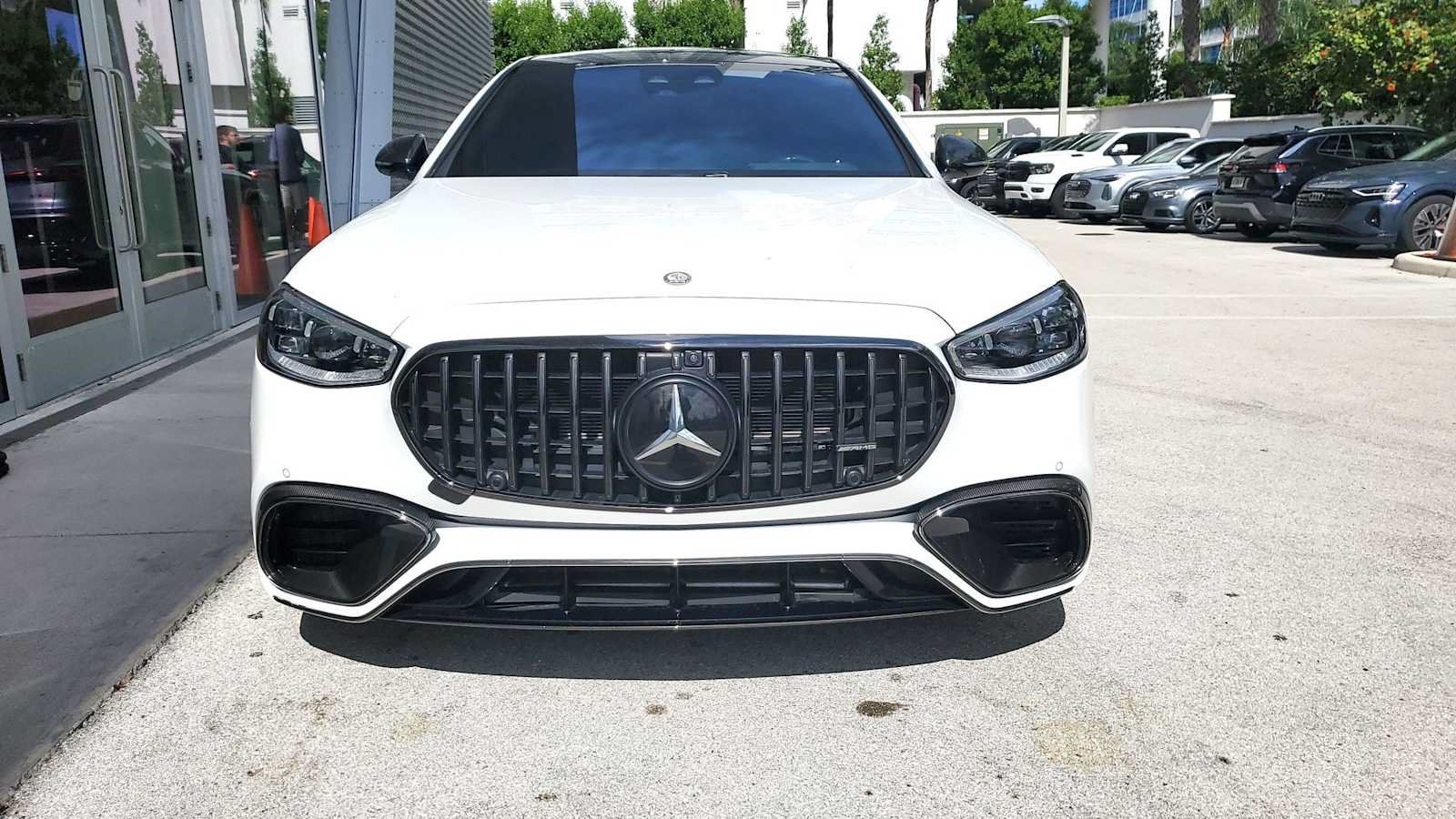 Used 2024 Mercedes-Benz S 63 AMG S image 9