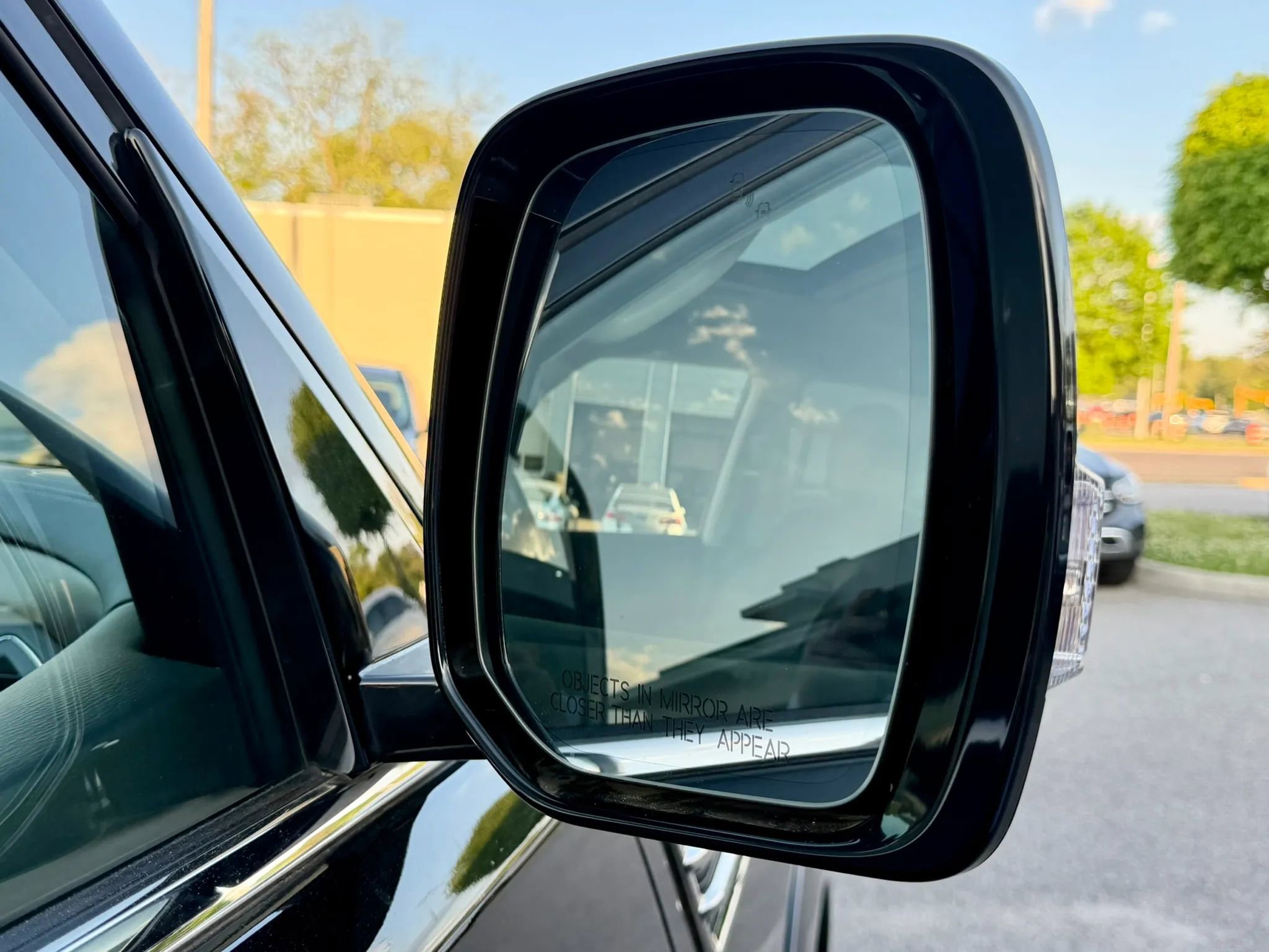 Used 2024 INFINITI QX80 Premium Select w/ Cargo Package AWD/4WD image 19