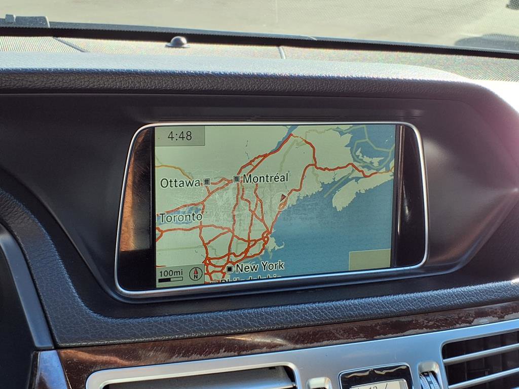 Used 2014 Mercedes-Benz E 350 4MATIC Sedan image 12