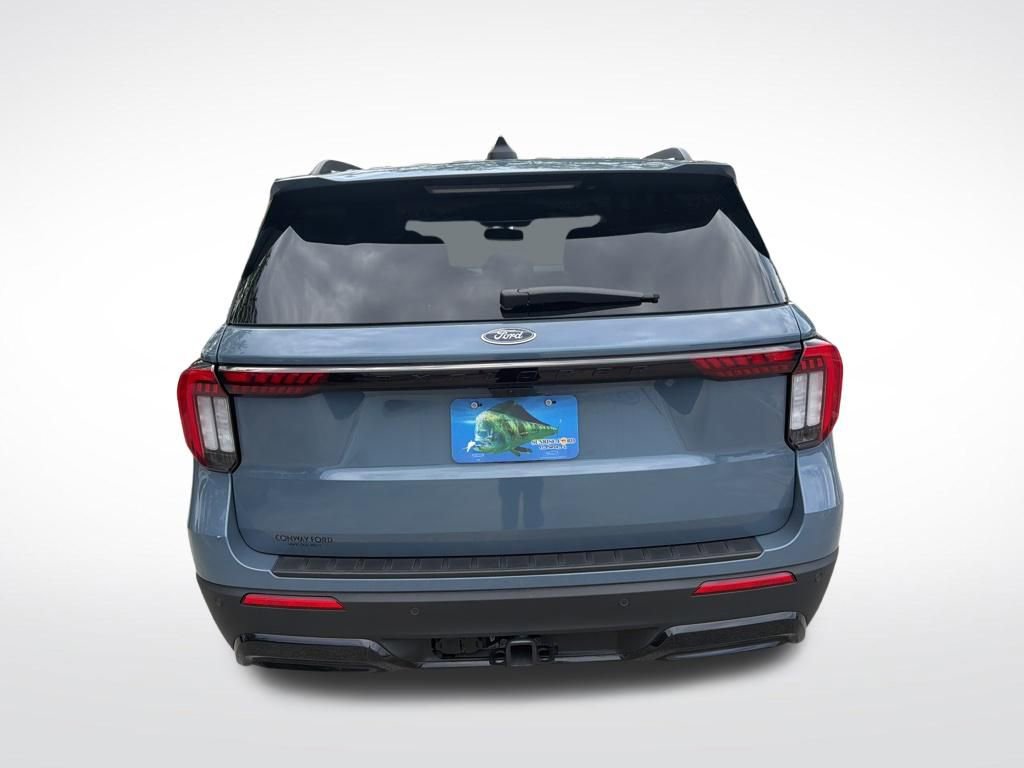 Used 2025 Ford Explorer ST-Line image 7