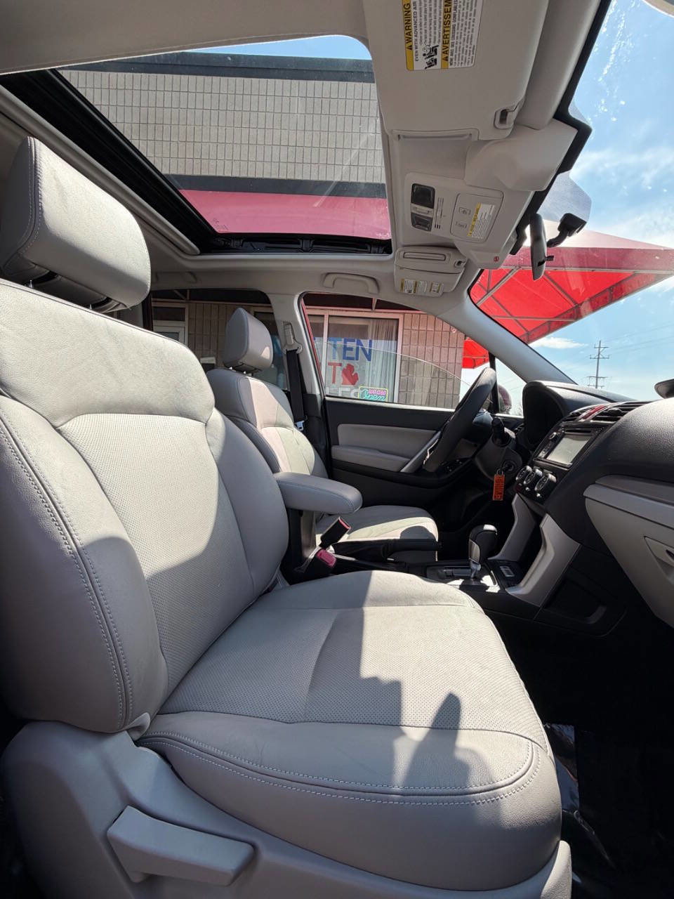 Used 2015 Subaru Forester 2.5i Limited AWD/4WD image 17