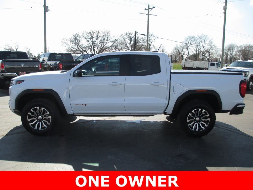 Used 2026 GMC Canyon AT4 image 11