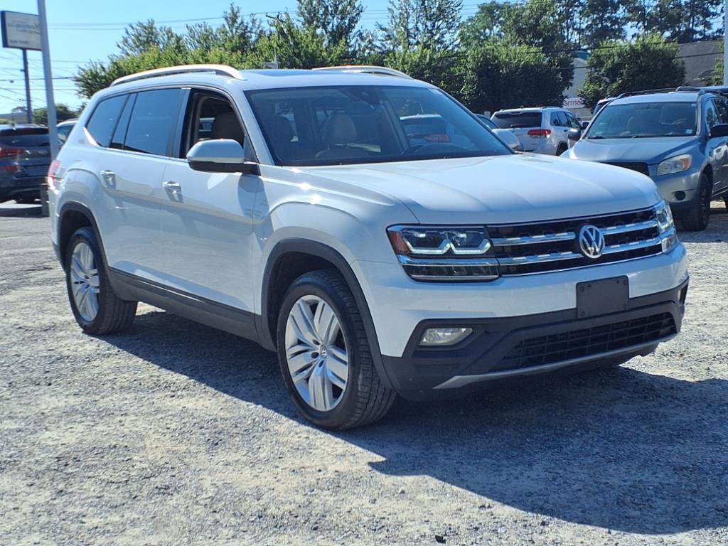 Used 2019 Volkswagen Atlas SE w/ Panoramic Sunroof Package image 3