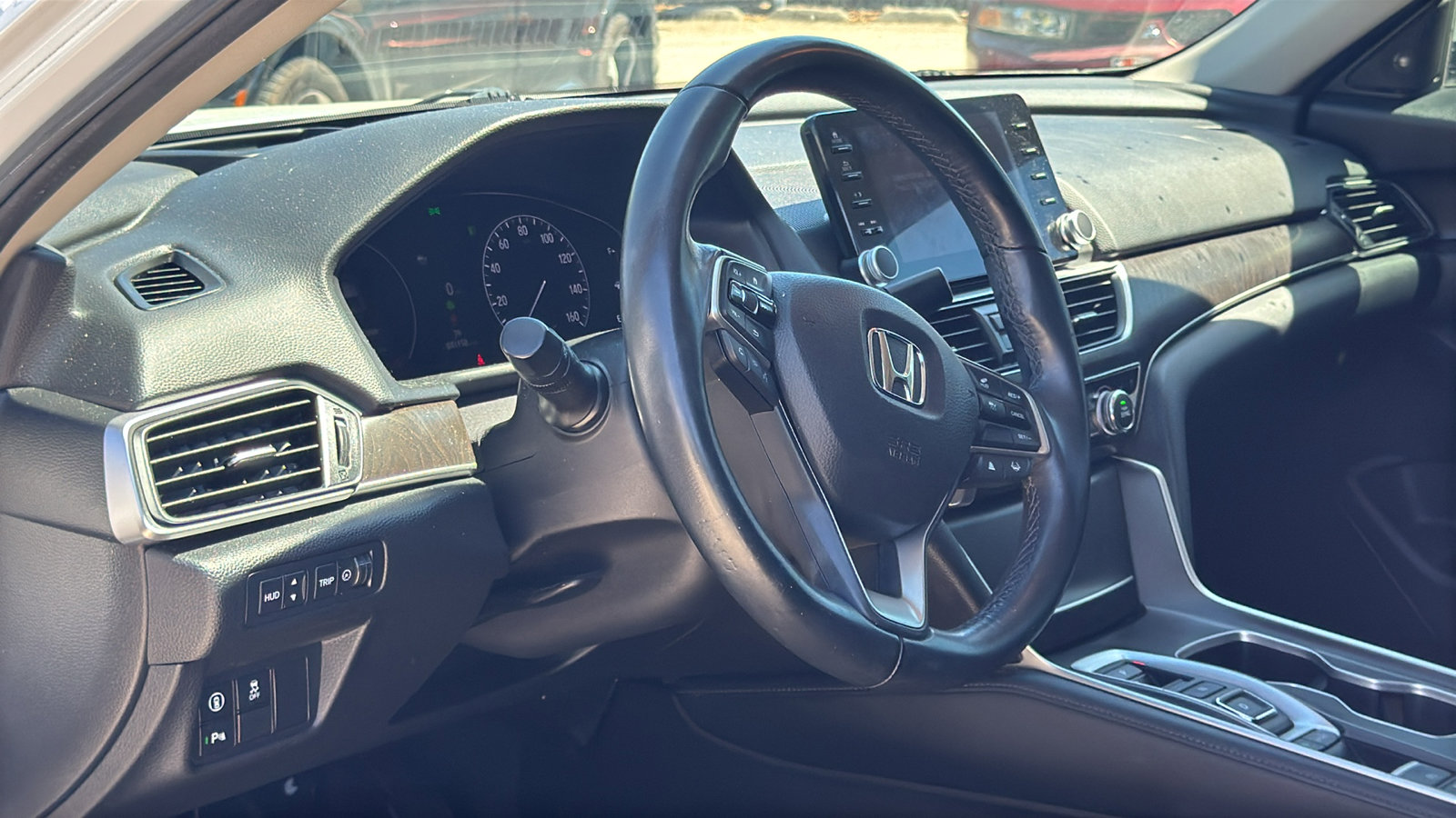 Used 2021 Honda Accord Touring image 10