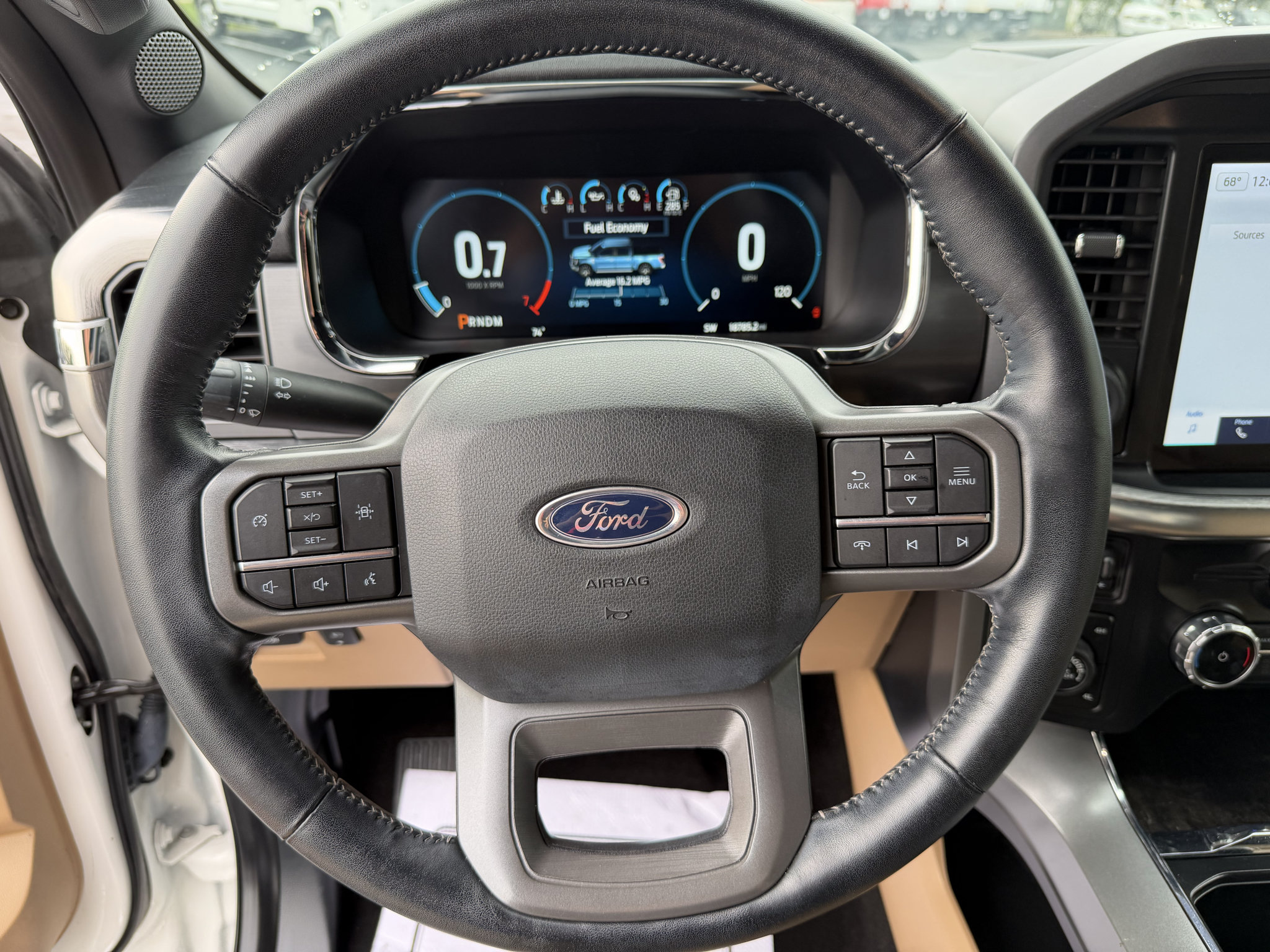 Used 2022 Ford F150 Lariat AWD/4WD image 14