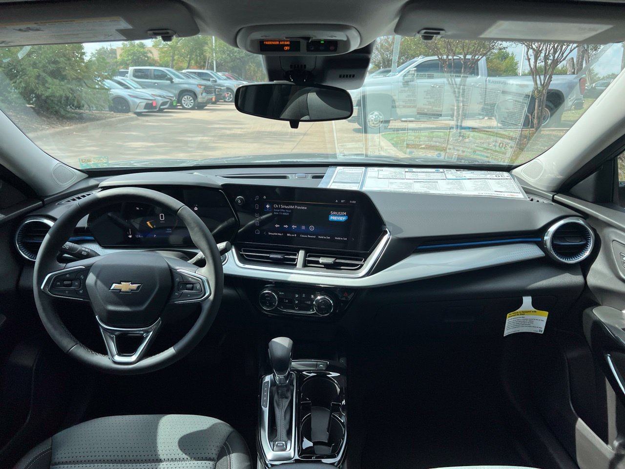 New 2026 Chevrolet Trax LT w/ LT Convenience Package FWD image 13