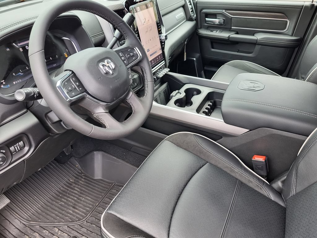 New 2026 RAM 2500 Laramie w/ Night Edition AWD/4WD image 13