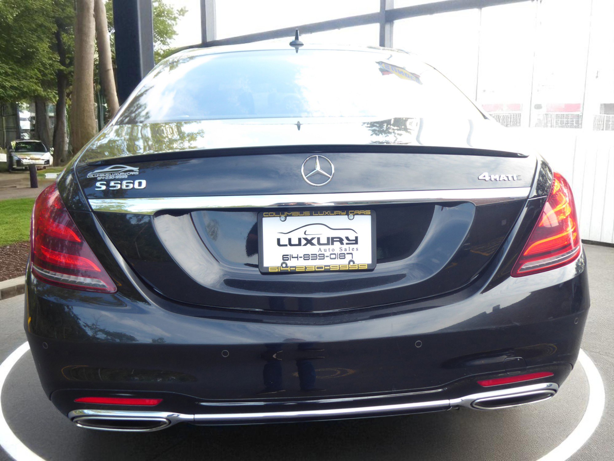 Used 2020 Mercedes-Benz S 560 4MATIC Sedan w/ AMG Line Exterior image 9