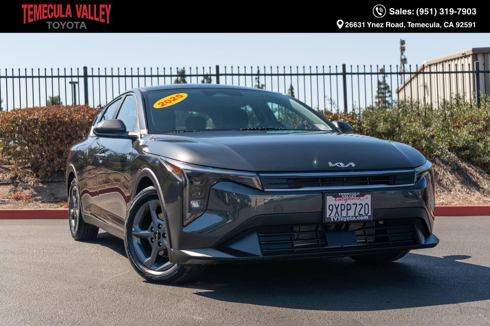 Used 2025 Kia K4 FWD image 1