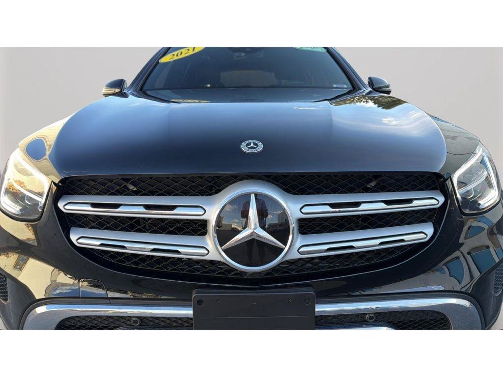 Used 2021 Mercedes-Benz GLC 300 4MATIC image 11