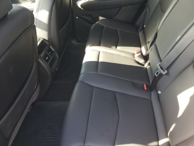 Certified 2024 Cadillac XT5 Luxury AWD/4WD image 31