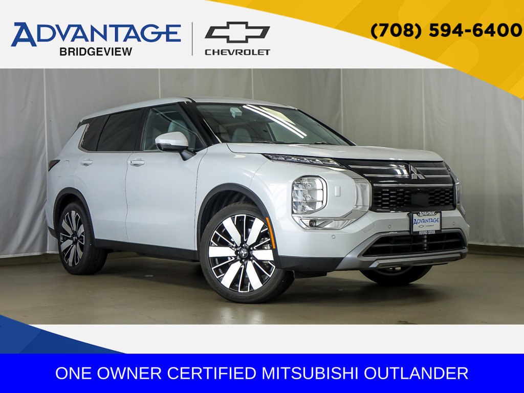 Used 2025 Mitsubishi Outlander SE