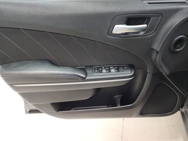 Used 2023 Dodge Charger SXT w/ Cold Weather Package image 21