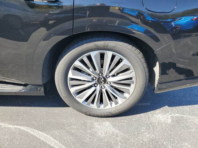 Used 2025 INFINITI QX80 Sensory image 5