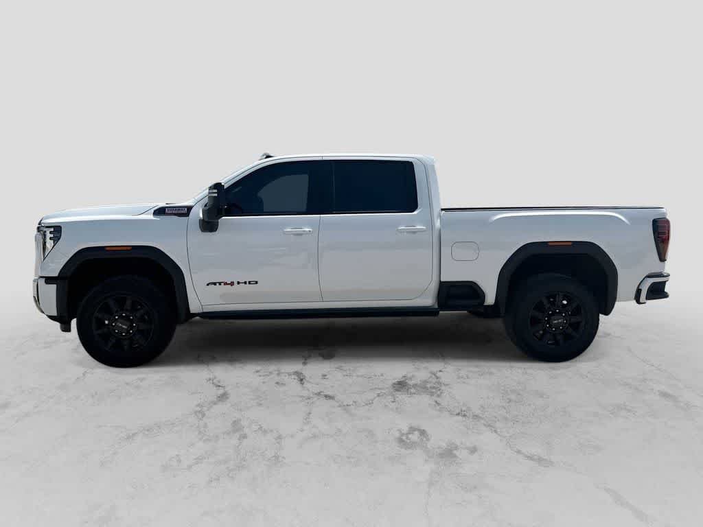 Used 2025 GMC Sierra 2500 AT4 w/ AT4 Premium Plus Package AWD/4WD image 11
