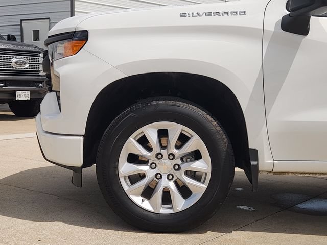 Used 2024 Chevrolet Silverado 1500 Custom AWD/4WD image 8