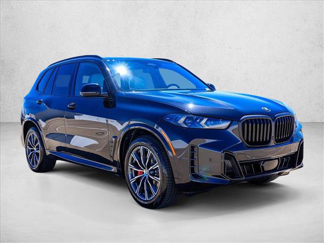 New 2026 BMW X5 xDrive40i w/ M Sport Package AWD/4WD image 3