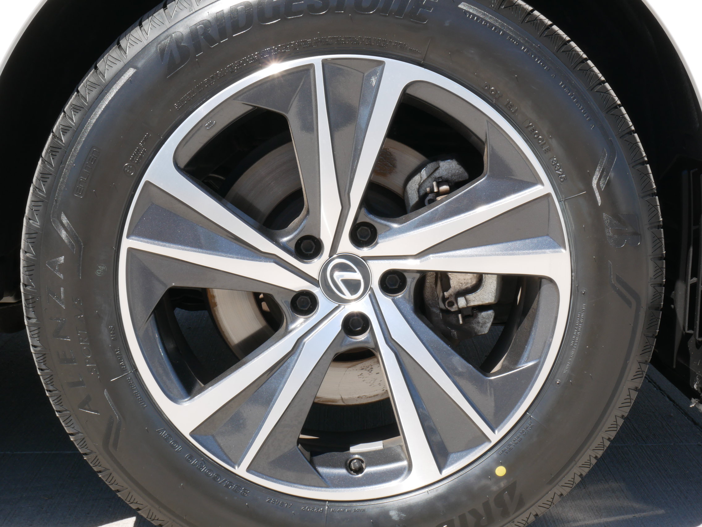 Used 2023 Lexus RX 350 FWD w/ Cold Area Package image 25