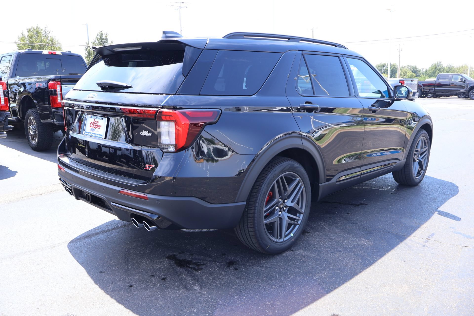 New 2026 Ford Explorer ST w/ Sun And Sound Package AWD/4WD image 22