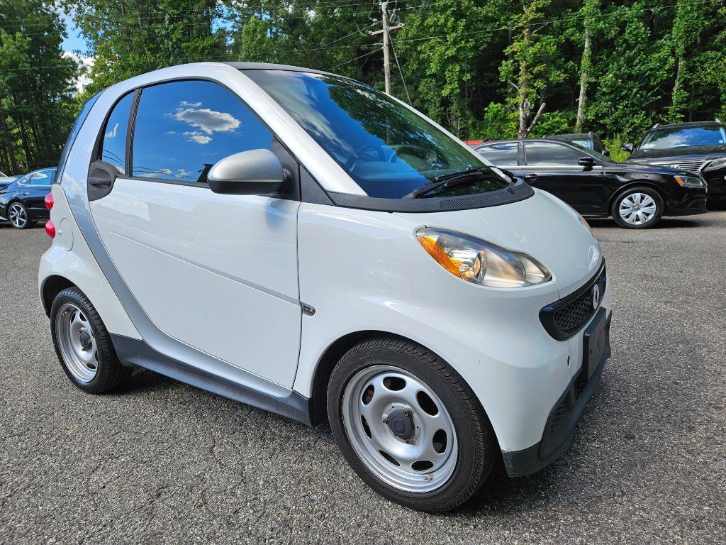 Used 2015 smart fortwo pure image 8