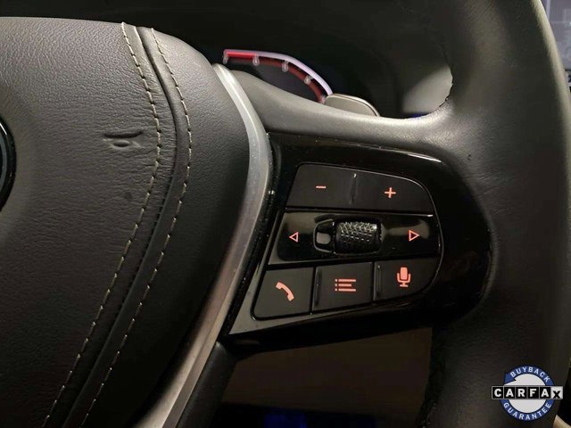 Used 2020 BMW 530i w/ Convenience Package image 38
