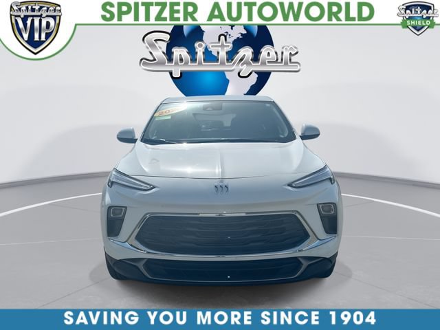 Used 2024 Buick Encore GX Preferred AWD/4WD image 3
