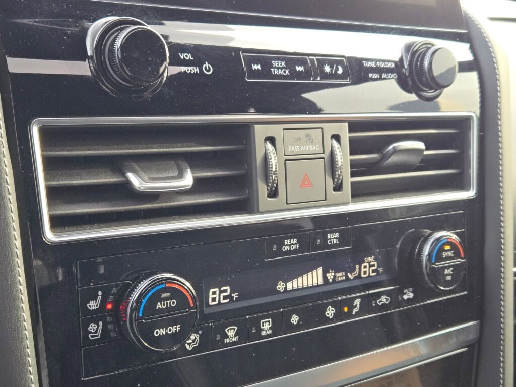 Used 2024 INFINITI QX80 Sensory w/ Cargo Package image 31