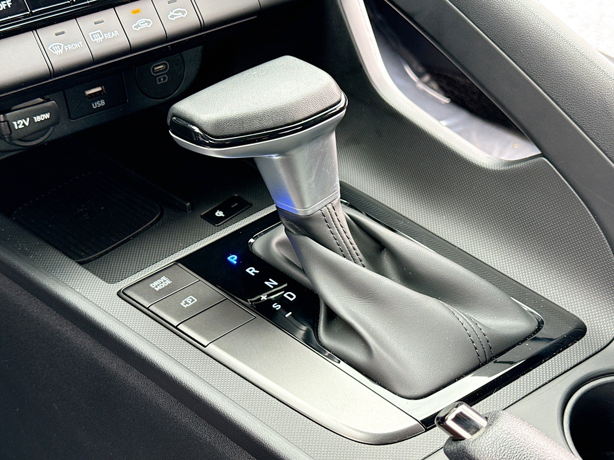 Certified 2025 Hyundai Elantra Sport FWD image 11