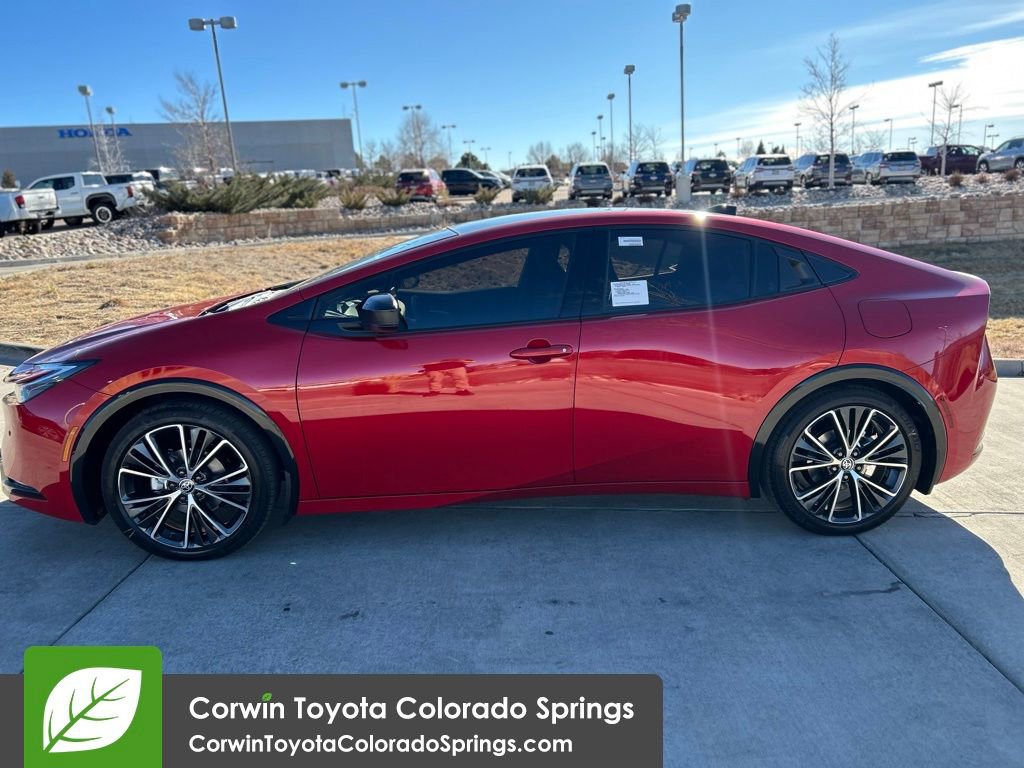 New 2026 Toyota Prius XLE FWD image 5