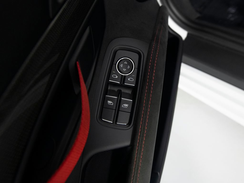 Certified 2022 Porsche 718 Cayman GT4 RWD image 21