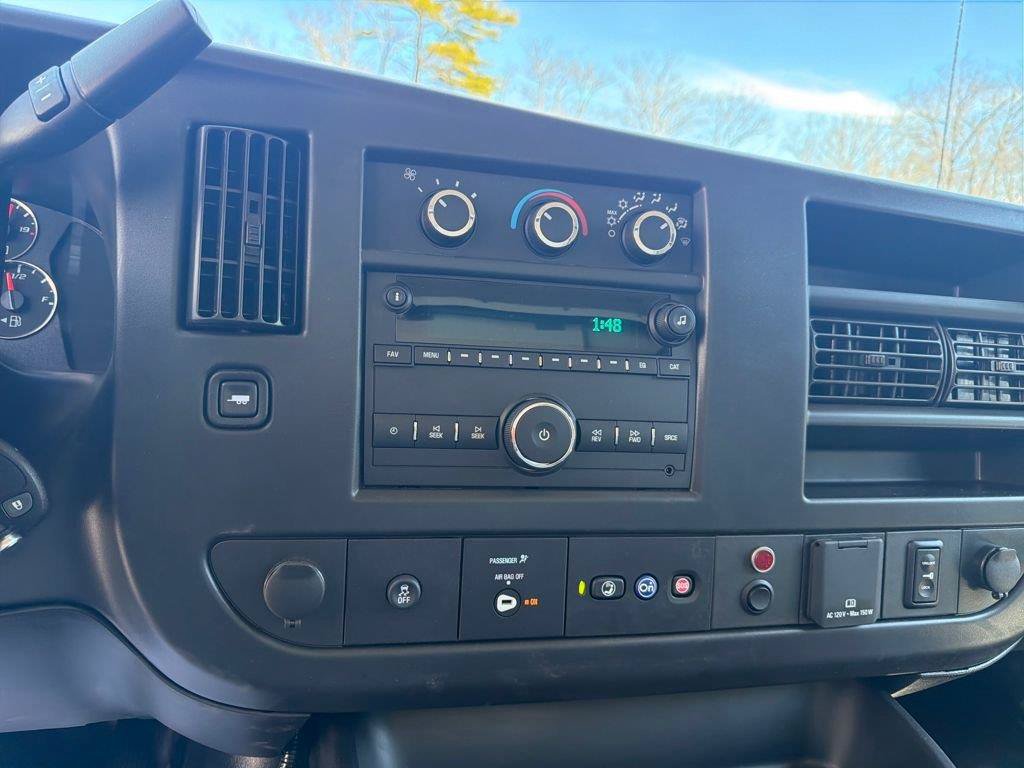 New 2026 GMC Savana 3500 w/ Power Convenience Package RWD image 21