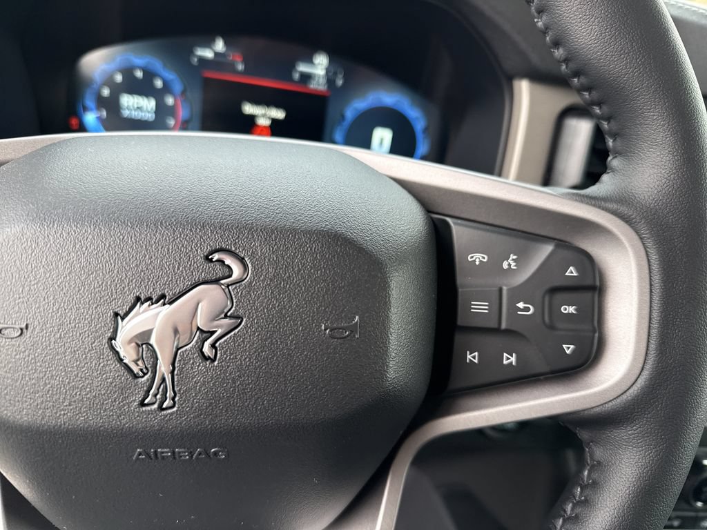 New 2025 Ford Bronco Outer Banks w/ Sasquatch Package AWD/4WD image 28