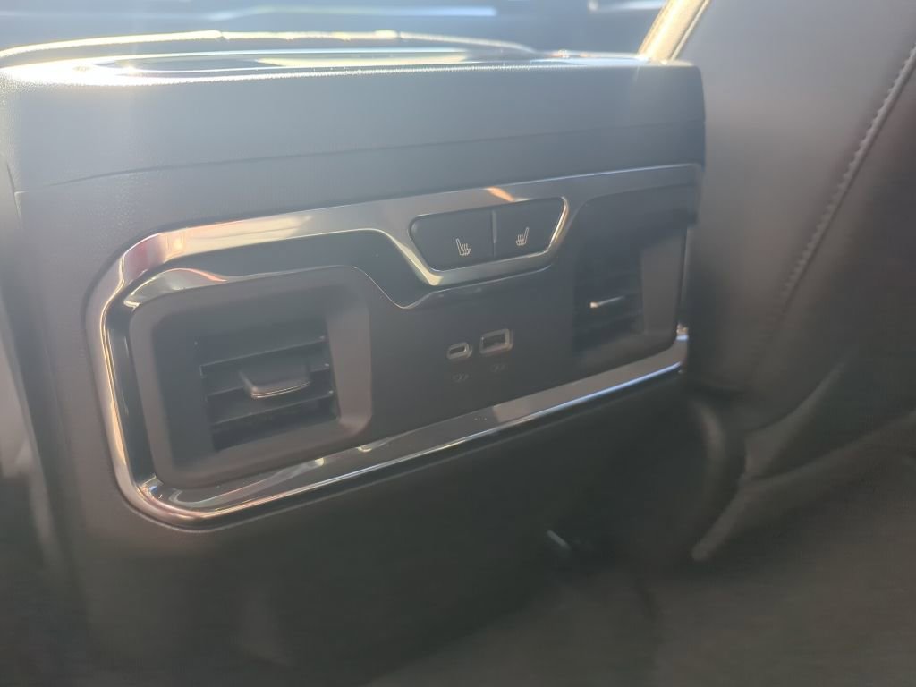 Used 2025 Chevrolet Silverado 1500 High Country w/ Z71 Off-Road Package image 27