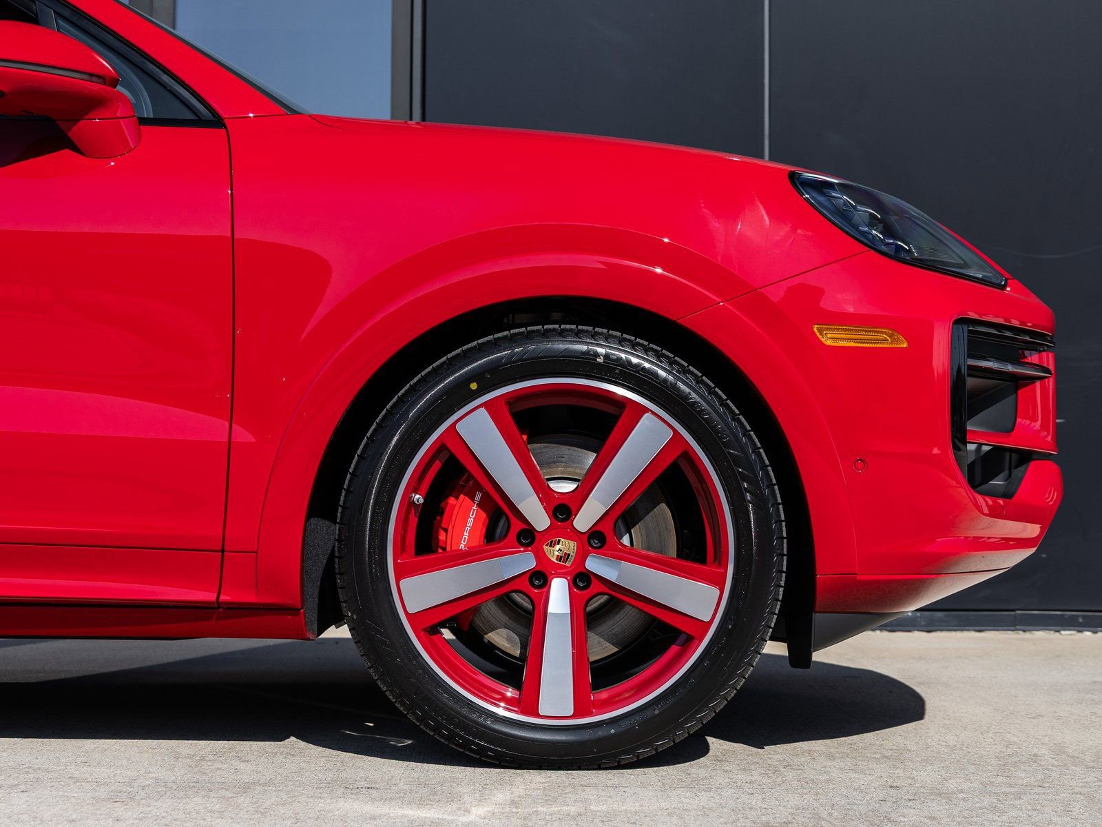 New 2026 Porsche Cayenne S image 13