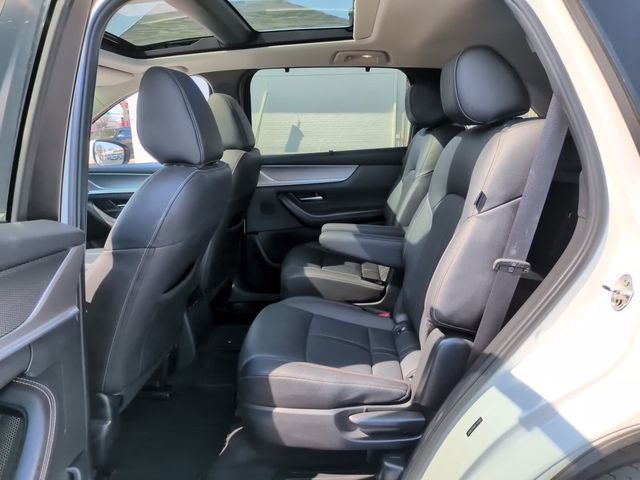 Used 2024 MAZDA CX-90 Plug-In Hybrid w/ Premium Pkg image 13