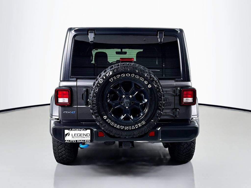 Used 2023 Jeep Wrangler Unlimited w/ Cold Weather Group AWD/4WD image 7