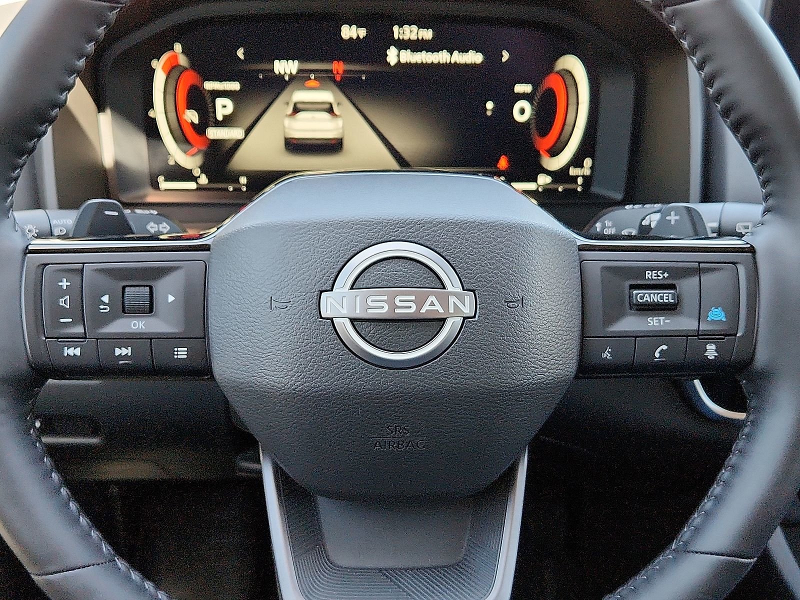 Used 2025 Nissan Rogue SL w/ SL Premium Package image 24