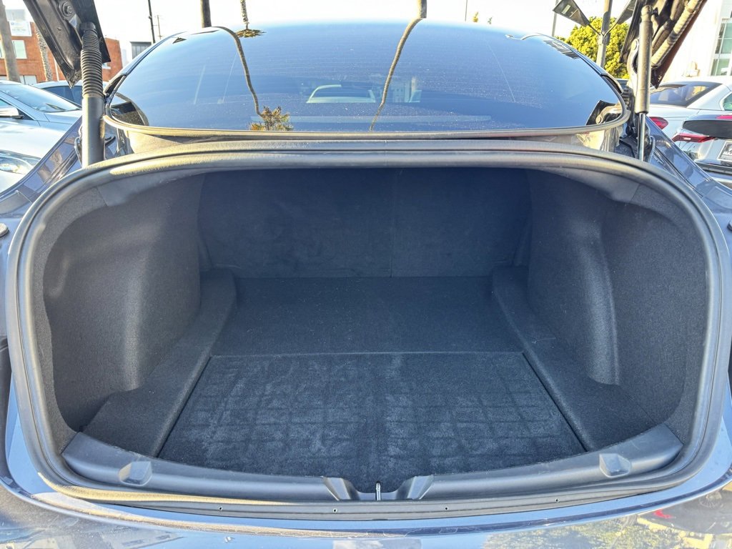 Used 2023 Tesla Model 3 Standard Range image 10