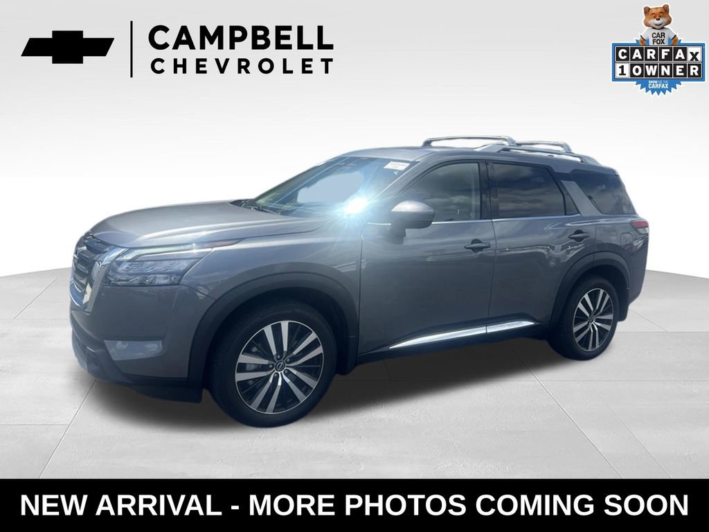 Used 2025 Nissan Pathfinder Platinum AWD/4WD image 1