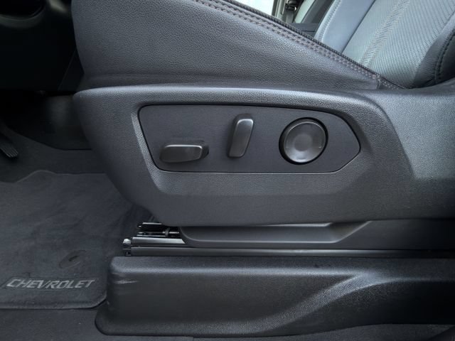 Certified 2025 Chevrolet Tahoe High Country AWD/4WD image 27