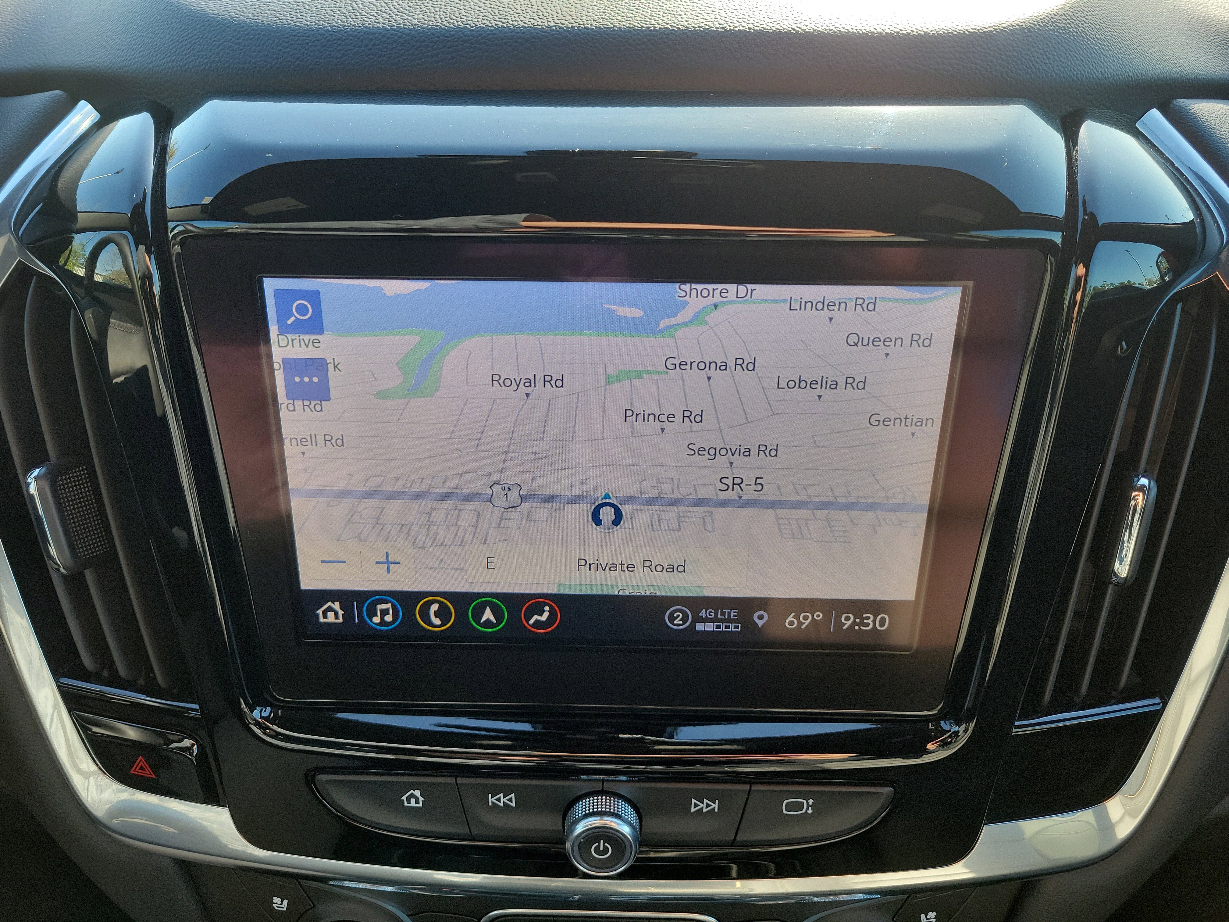 Used 2023 Chevrolet Traverse Premier w/ LPO, Floor Liner Package image 34