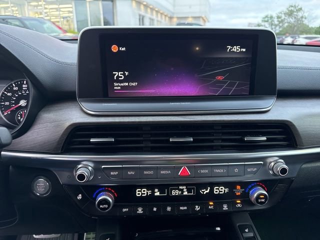 Certified 2022 Kia Telluride SX w/ Nightfall Edition Package AWD/4WD image 12