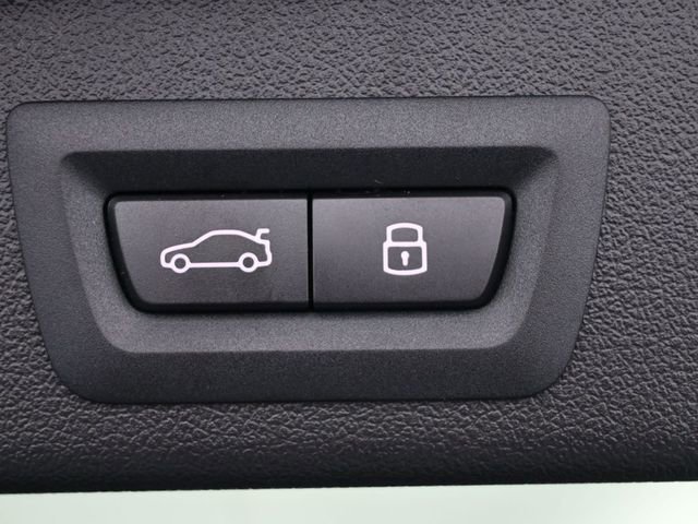 New 2026 BMW X5 sDrive40i w/ M Sport Package image 24