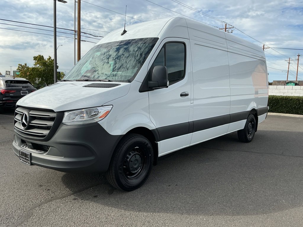 New 2026 Mercedes-Benz Sprinter 2500 360° Tour