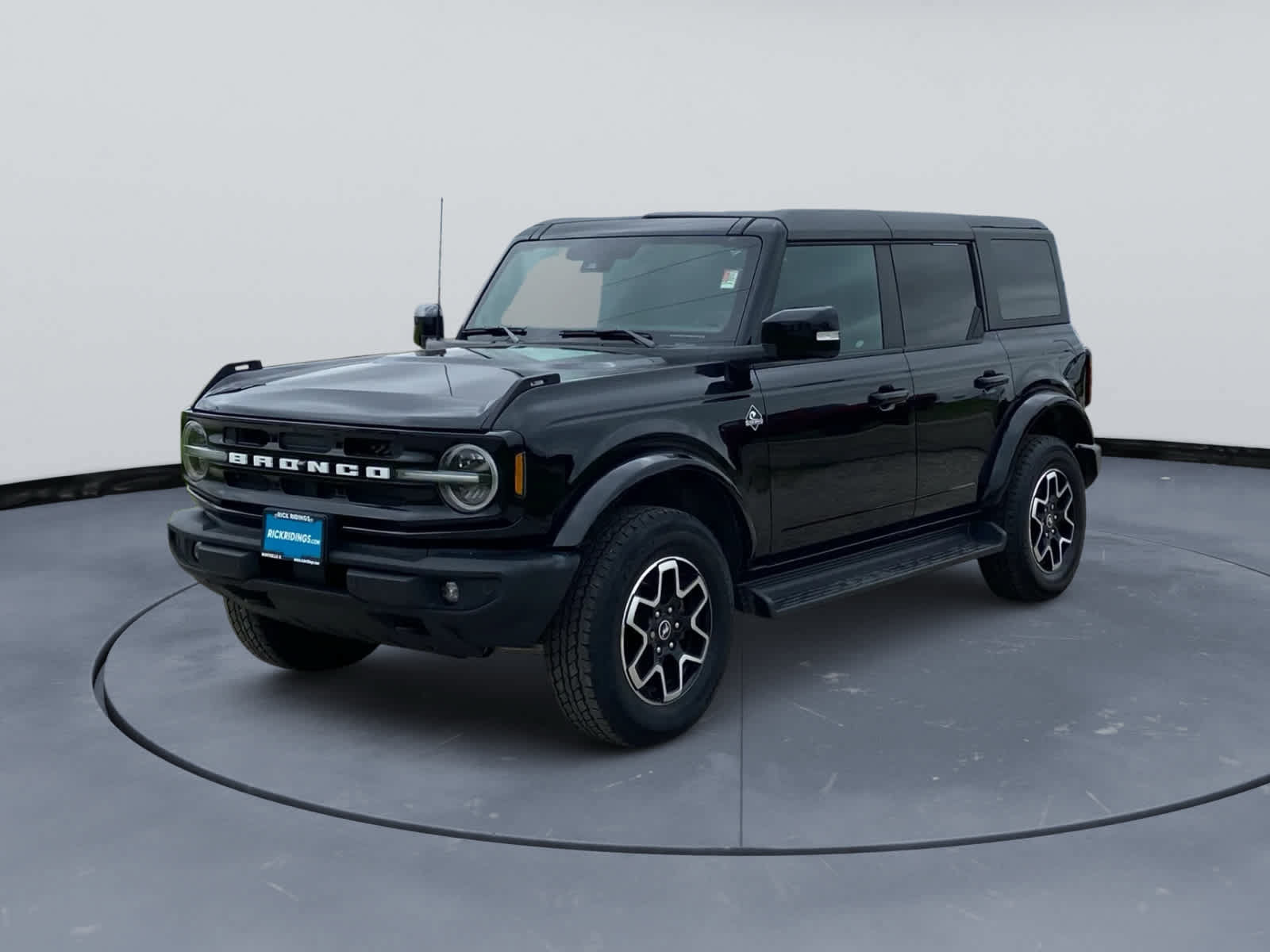 Used 2025 Ford Bronco Outer Banks AWD/4WD image 13