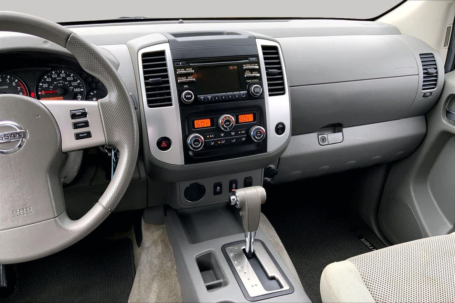 Used 2013 Nissan Frontier SV w/ SV Value Truck Pkg RWD image 7