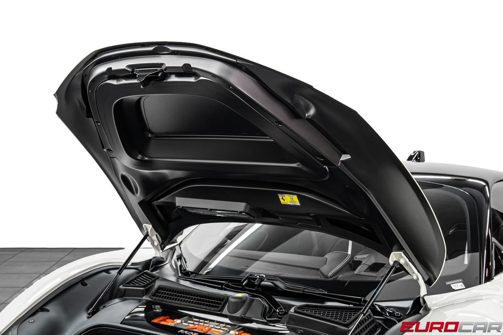Used 2023 Ferrari SF90 Stradale AWD/4WD image 10
