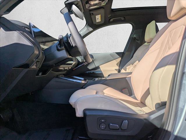 Used 2026 BMW X3 xDrive30 w/ Premium Package image 4