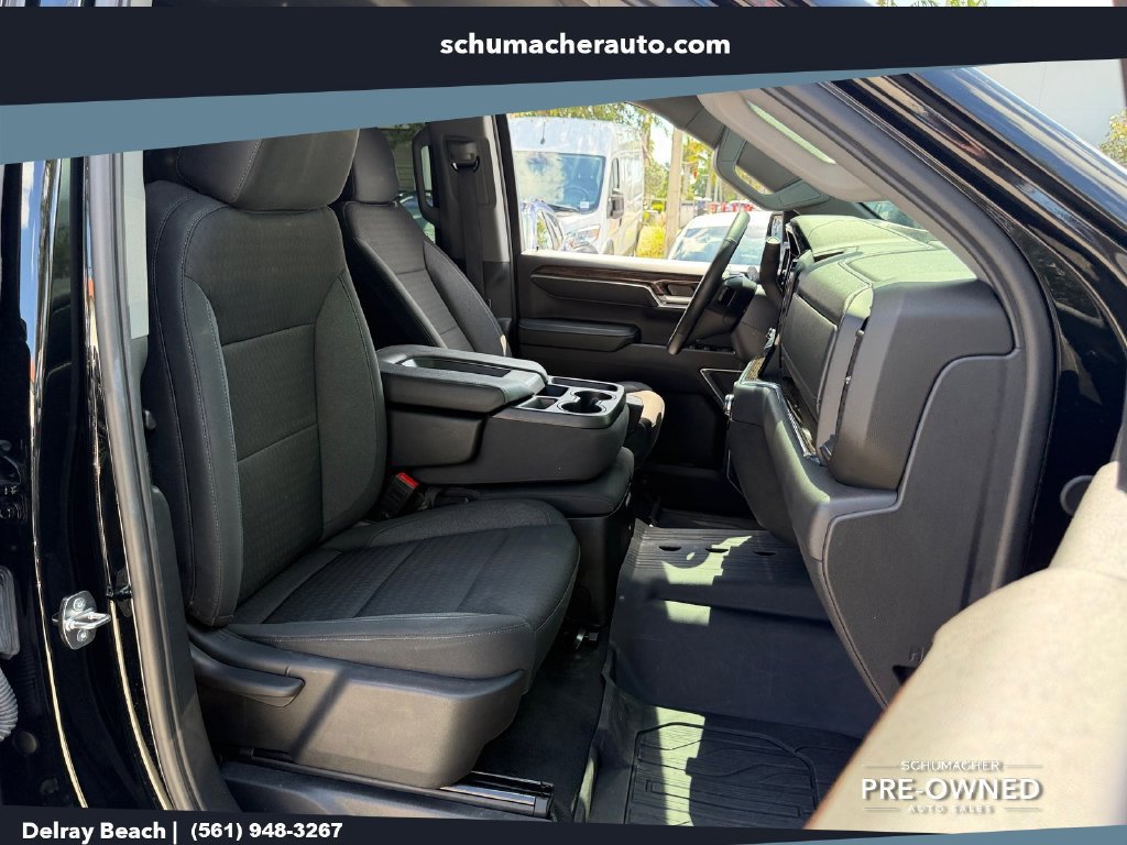 Used 2024 GMC Sierra 1500 Elevation w/ LPO, Elevation Black Package AWD/4WD image 20