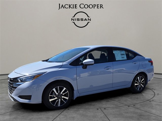 New 2025 Nissan Versa SV w/ Trunk Package